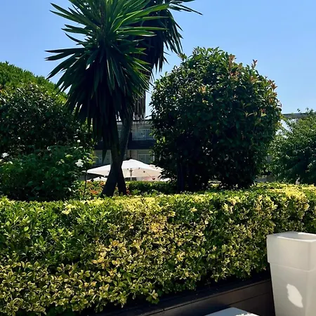 Comtat Sant Jordi بلاتجا ذارو