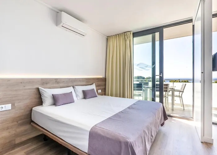 Lejlighedshotel Comtat Sant Jordi 3*